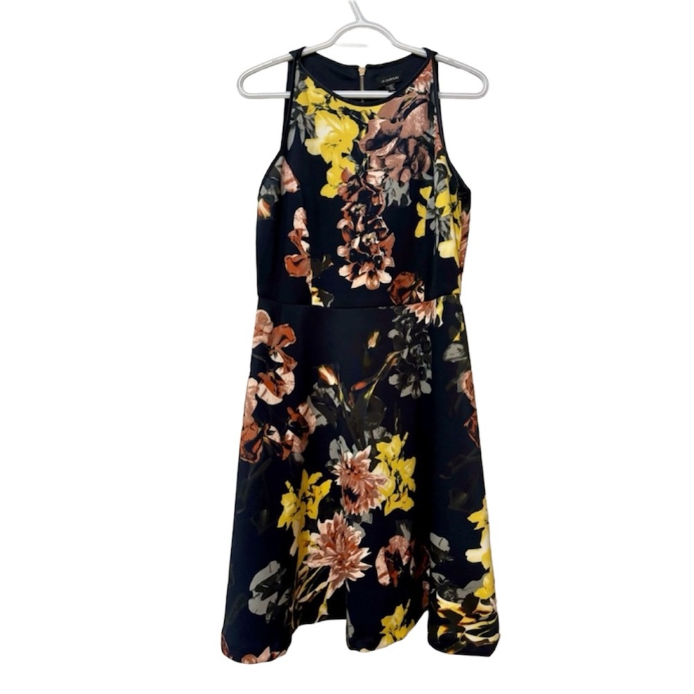 Le Château- sleeveless flower Dress, A line. Navy.